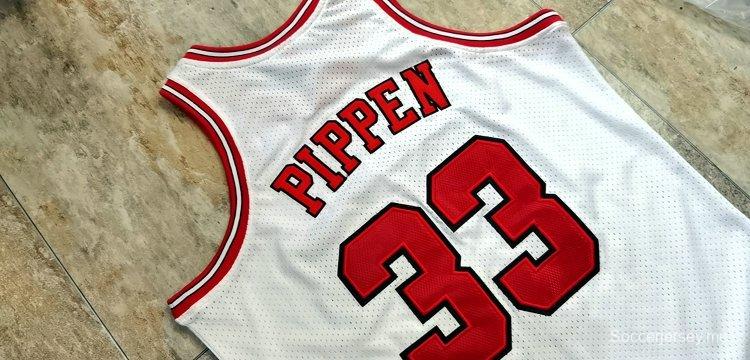 Men's Scottie Pippen White Retro Classic Team Jersey