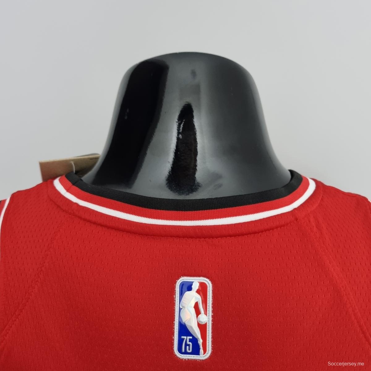 الذكرى 75 لموسم 2022 لموسم شيكاغو بولز شيكاغو بولز الكرة رقم 2 إصدار المدينة الأحمر من قميص الدوري الأمريكي للمحترفين
