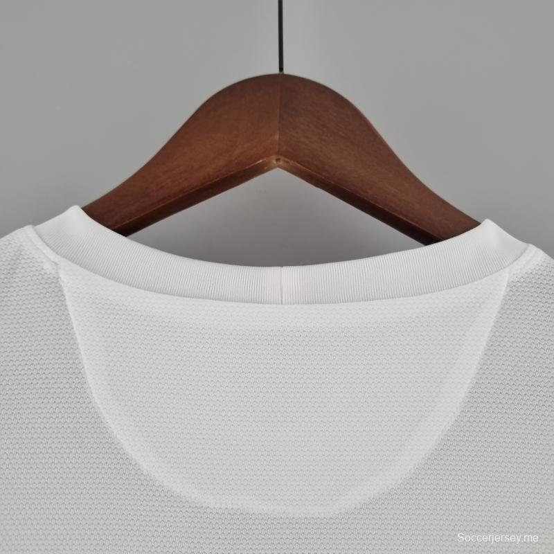 قميص كرة القدم البرتغال 2012 ريترو بأكمام طويلة الأكمام خارج الديار
