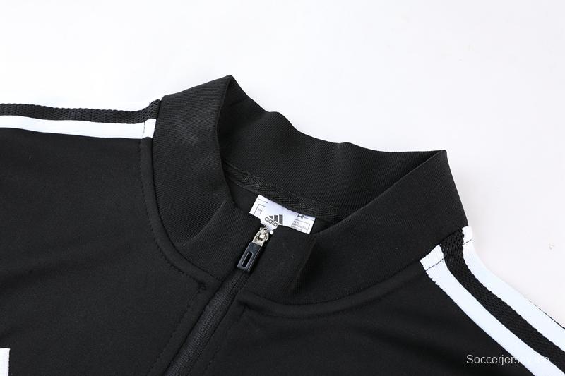 22.23 أديداس أديداس بدلة رياضية سوداء بنصف سحاب
