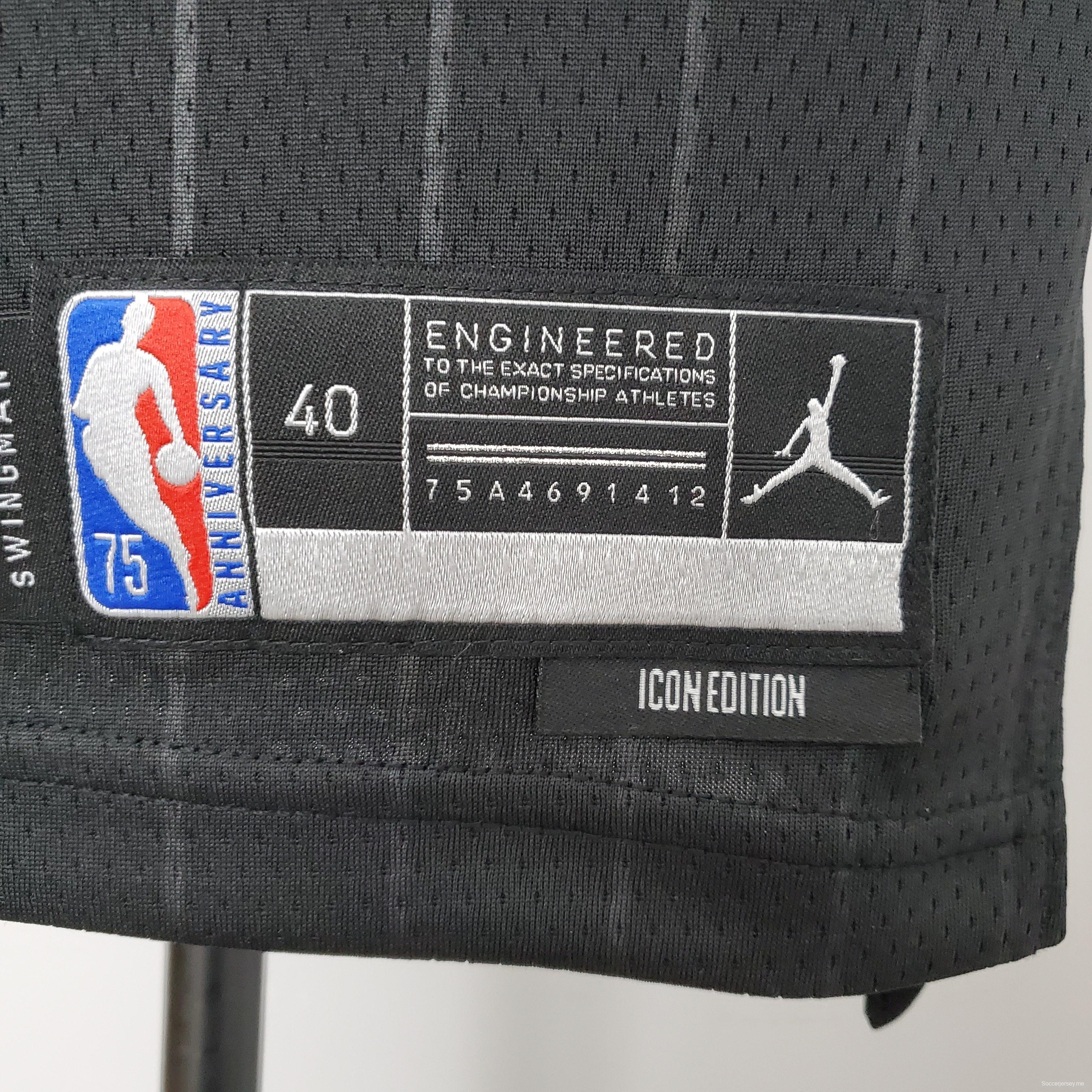 الذكرى الـ 75 لـ ديروزان #11 قميص فريق بولز فلايرز فلايرز الأسود للدوري الأمريكي للمحترفين
