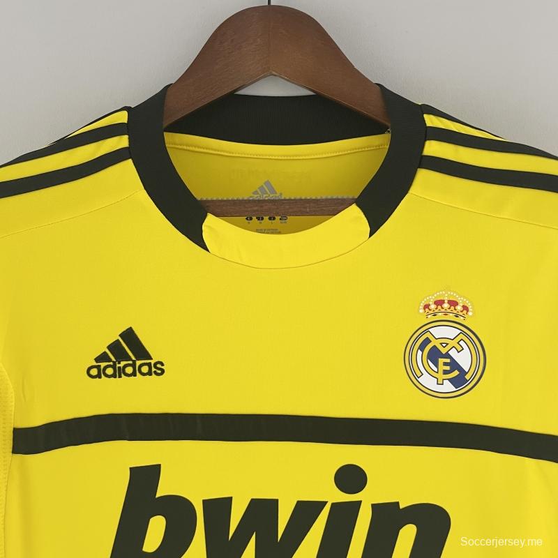 قميص أصفر لحارس مرمى ريال مدريد 11/12 ريترو حارس مرمى ريال مدريد القديم
