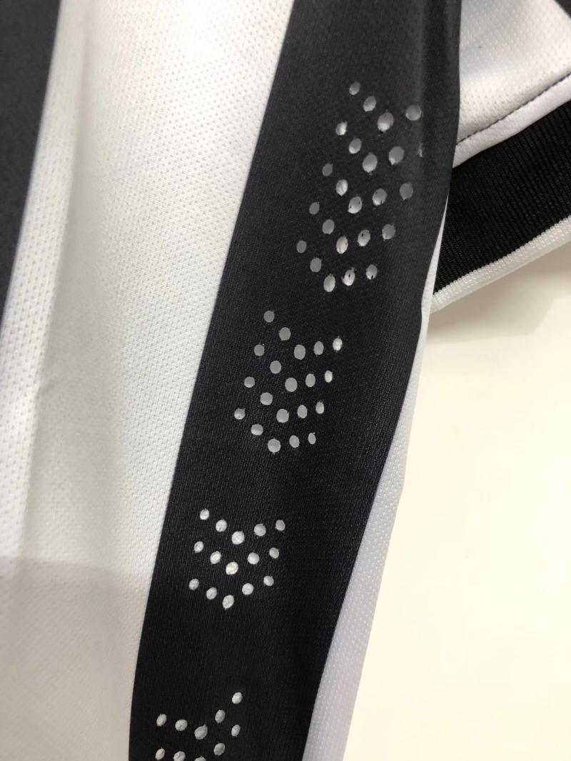 قميص يوفنتوس الرجعية 14/15 ريترو 14/15 قميص فريق يوفنتوس لكرة القدم الأساسي
