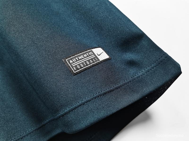 قميص البرازيل الرجعية 2020 ريترو 2020 أخضر داكن اللون أخضر داكن لكرة القدم الأساسي
