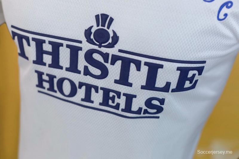 قميص ريترو 95/96 ليدز يونايتد هوم سوكرز 95/96
