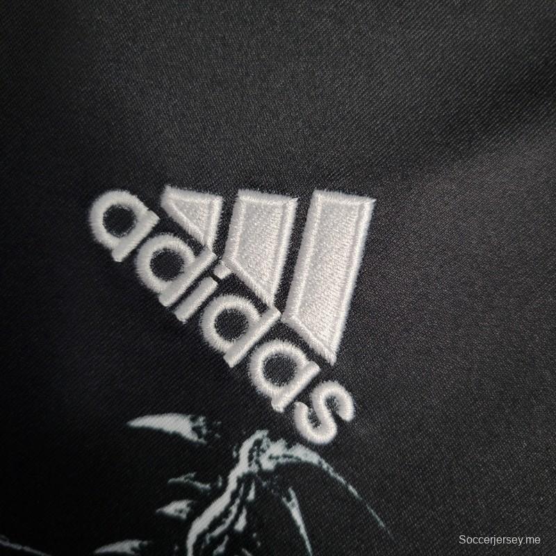 قميص ريترو 14/15 ريال مدريد الثالث أسود اللون أسود طويل التنين
