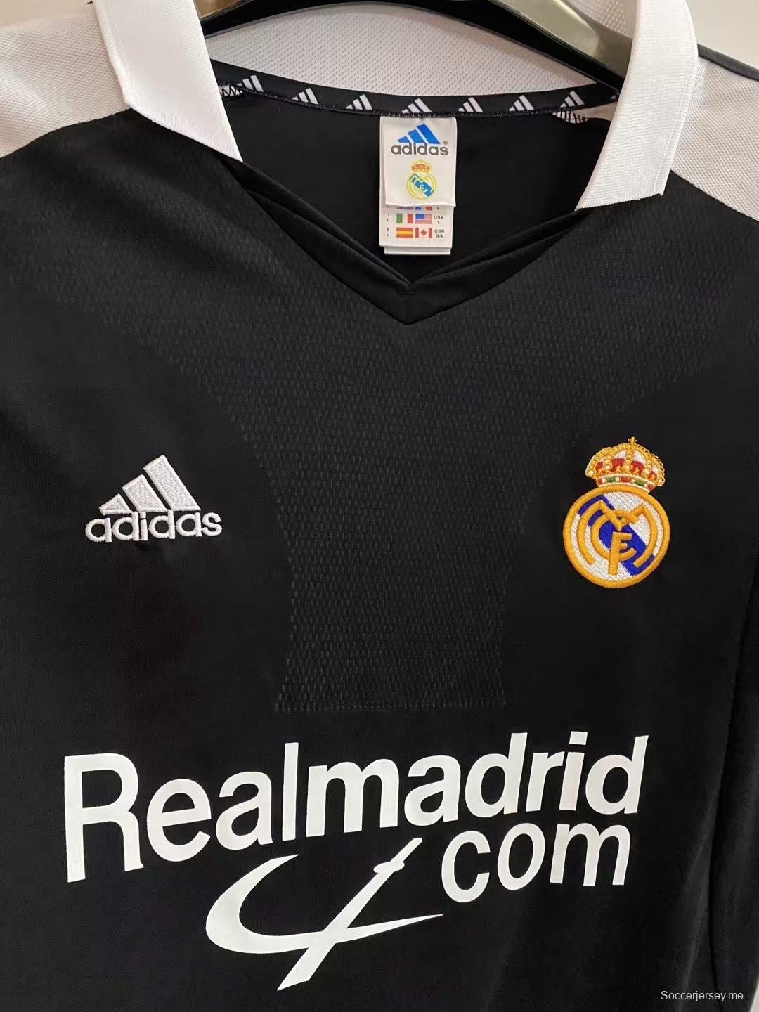 قميص ريترو 01/02 ريال مدريد 01/02 خارجي أسود اللون
