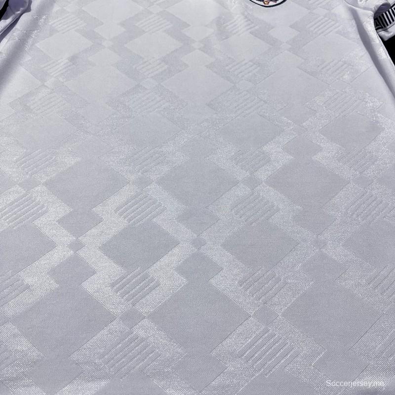 قميص منتخب إنجلترا لكرة القدم الأساسي ريترو 1990
