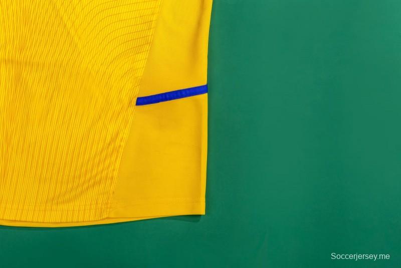 القميص الأصفر الثالث ليدز يونايتد ليدز يونايتد 02/03 ريترو 02/03
