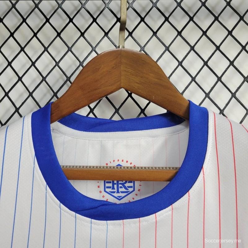 24/25 قميص فرنسا للسيدات خارج فرنسا
