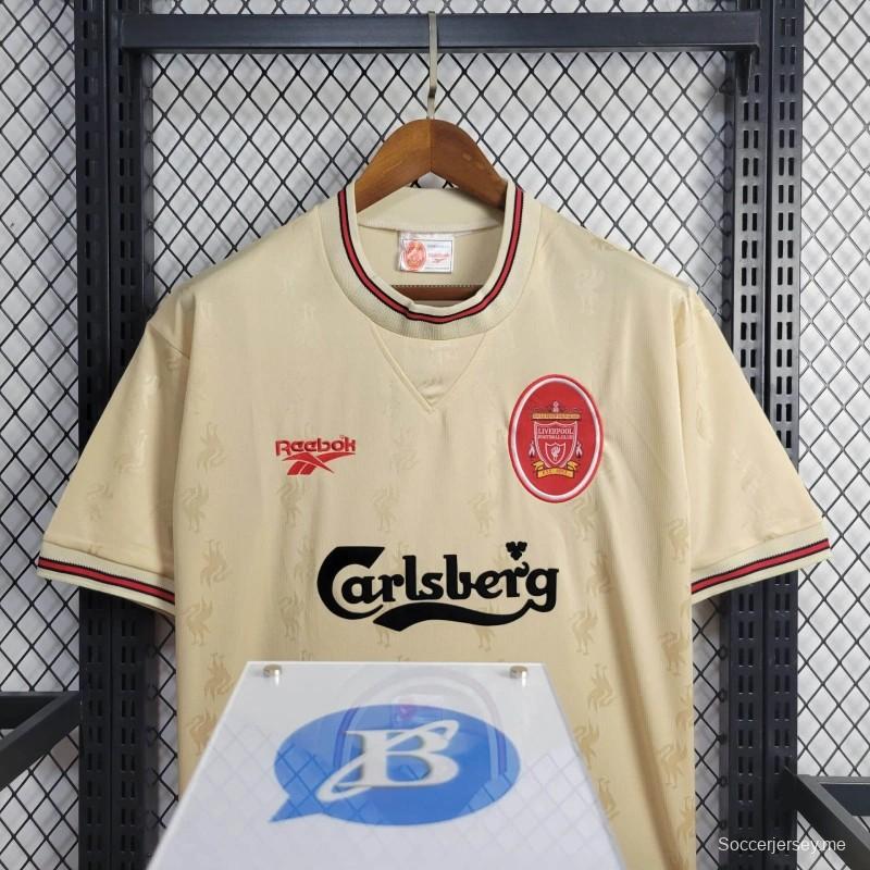 قميص فريق ليفربول 1996/1996/96 ريترو خارج الديار
