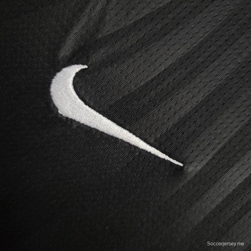 قميص ريترو كيدز 07/08 مانشستر يونايتد ذهاباً وإياباً 16-28
