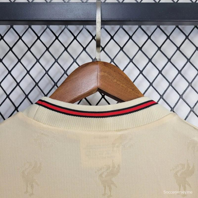 قميص فريق ليفربول 1996/1996/96 ريترو خارج الديار
