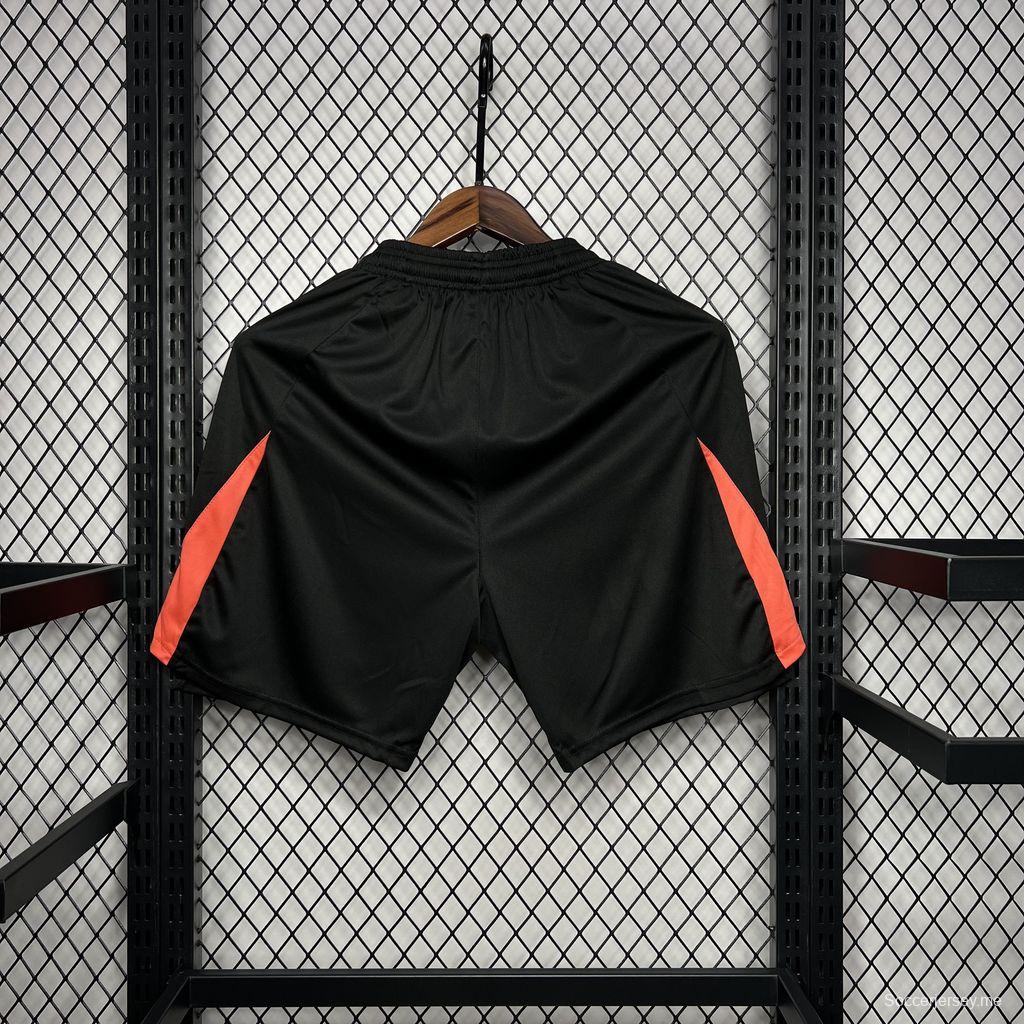 شورت أسود لحارس مرمى منتخب إسبانيا 2024 يورو 2024
