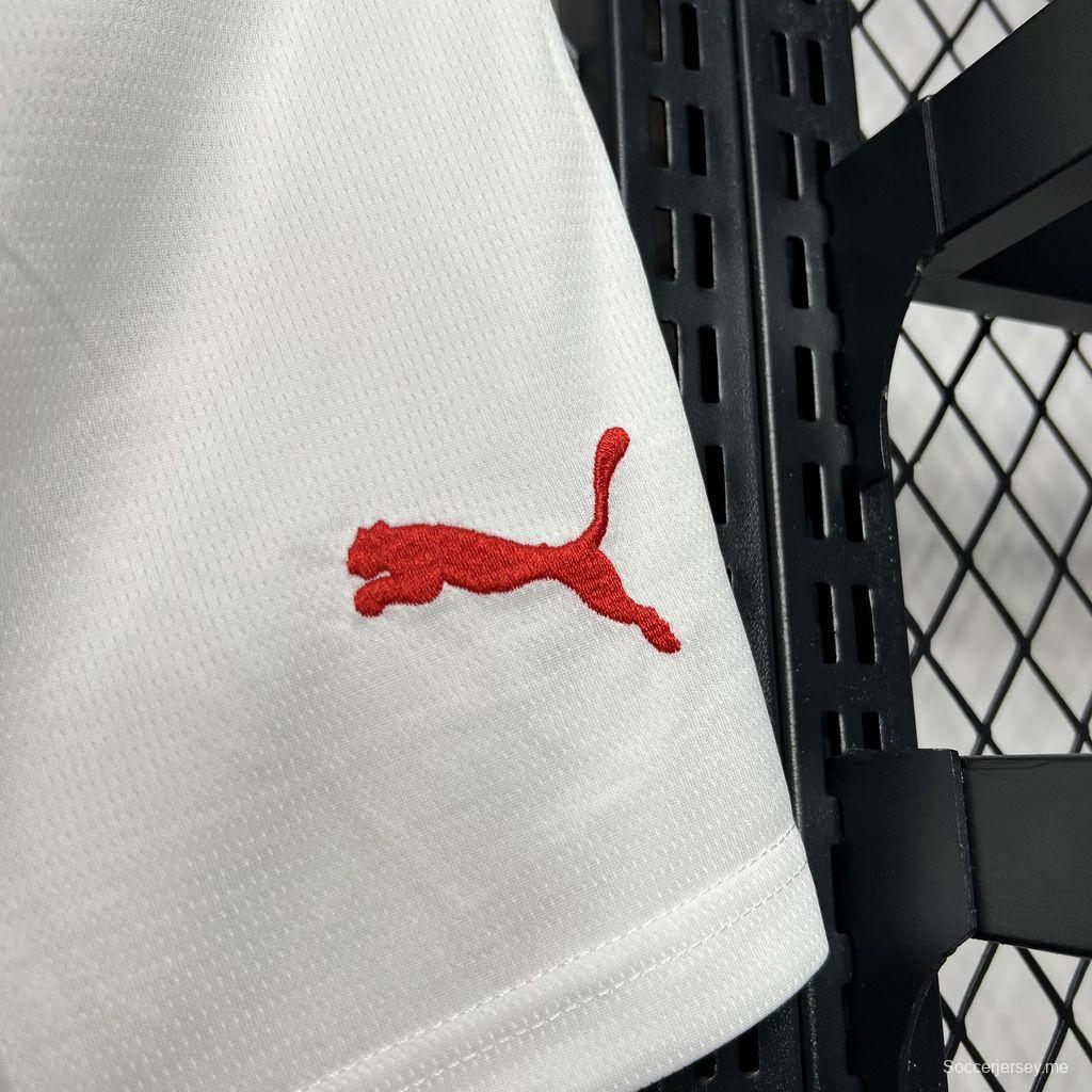 24/25 شورت الميلان الرئيسي 24/25 ميلان
