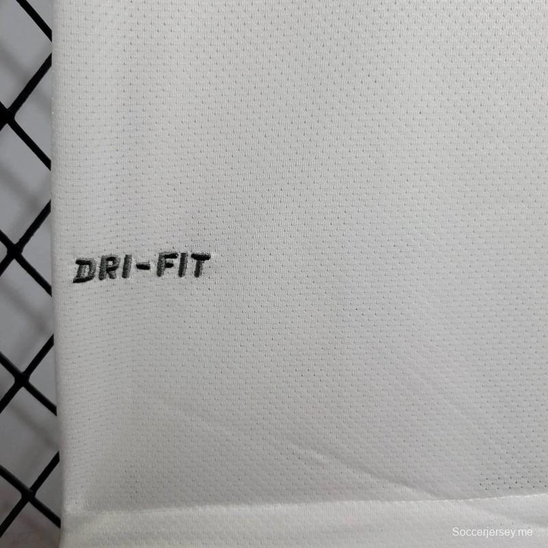 10/11 قميص يوفنتوس الرجعي ذهاباً وإياباً