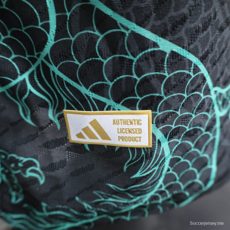 25/26 إصدار خاص من قميص ريال مدريد 25/26 إصدار خاص للاعبين