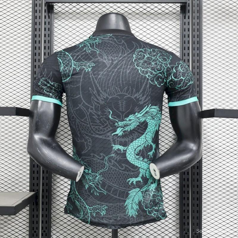 2025/26 نسخة اللاعب 2025/26 قميص ريال مدريد إصدار التنين الأخضر الأسود