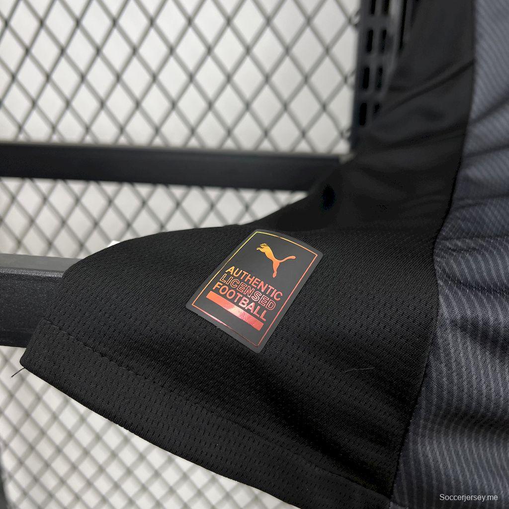 2025/26 قميص جالاتاساراييس أسود إصدار خاص 2025/26