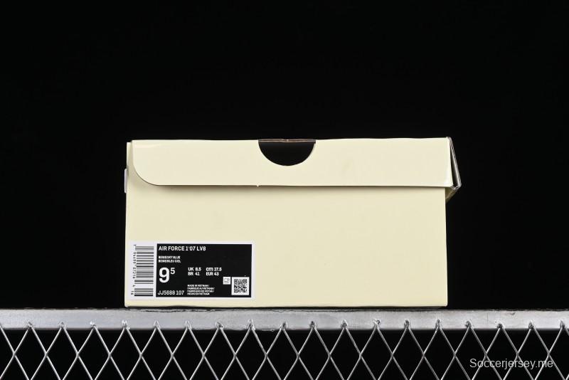 Nike SB Dunk Low Supreme Collaboration - Ice Blue Engraving Anniversary Customized Low-Top Casual Skate Shoes - JJ5688-107