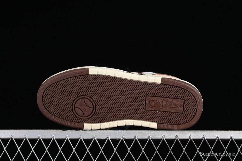 MLB Chunky Liner Basic New York Yankees Thick Sole Casual Sneakers with 6cm Height Increase - 3ASXCA12N43BGS