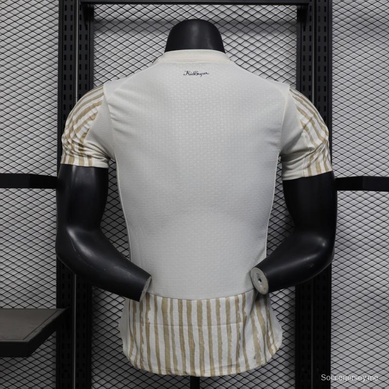 إصدار اللاعب 25/26 قميص الهلال أبيض بخطوط ذهبية