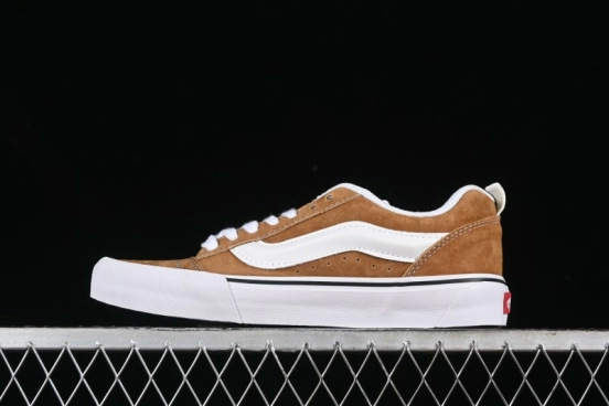 Vans Classics Knu Skool Retro Sneakers with Enlarged Toe and Thickened Trim - VN000CS0BR0