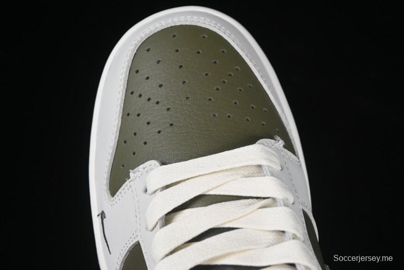 Nike SB Dunk Low Year Of Snake Limited Edition Low-Top Skateboarding Shoes - HV5980-231