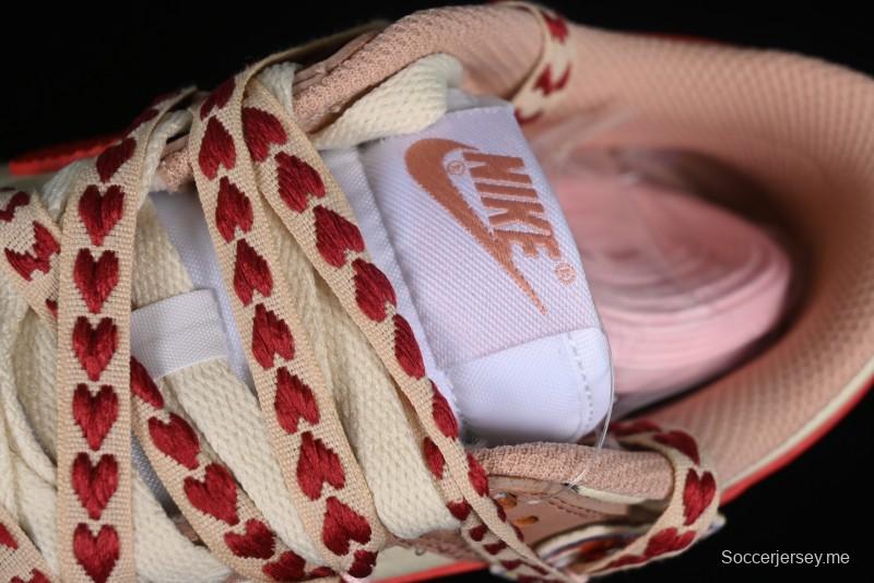 Nike Dunk Low SB Christmas Gift Strawberry Cake Casual Sneakers with Dual Laces - DD1503-118