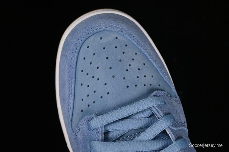 Nike SB Dunk Low "Phillies" Suede Casual Skate Shoes - DQ4040-400