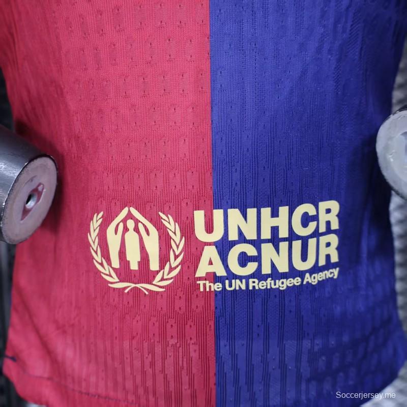 إصدار اللاعب 25/26 قميص نادي برشلونة مع قميص "T.S. 1989" الوردي اللون الوردي