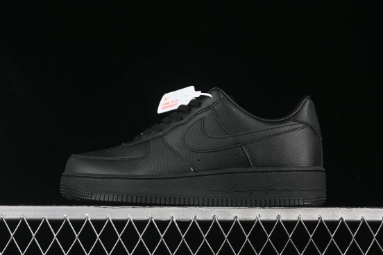 Nike Air Force 1 '07 Low Casual Sneakers with Full-Length Air Cushion - CZ8065-001