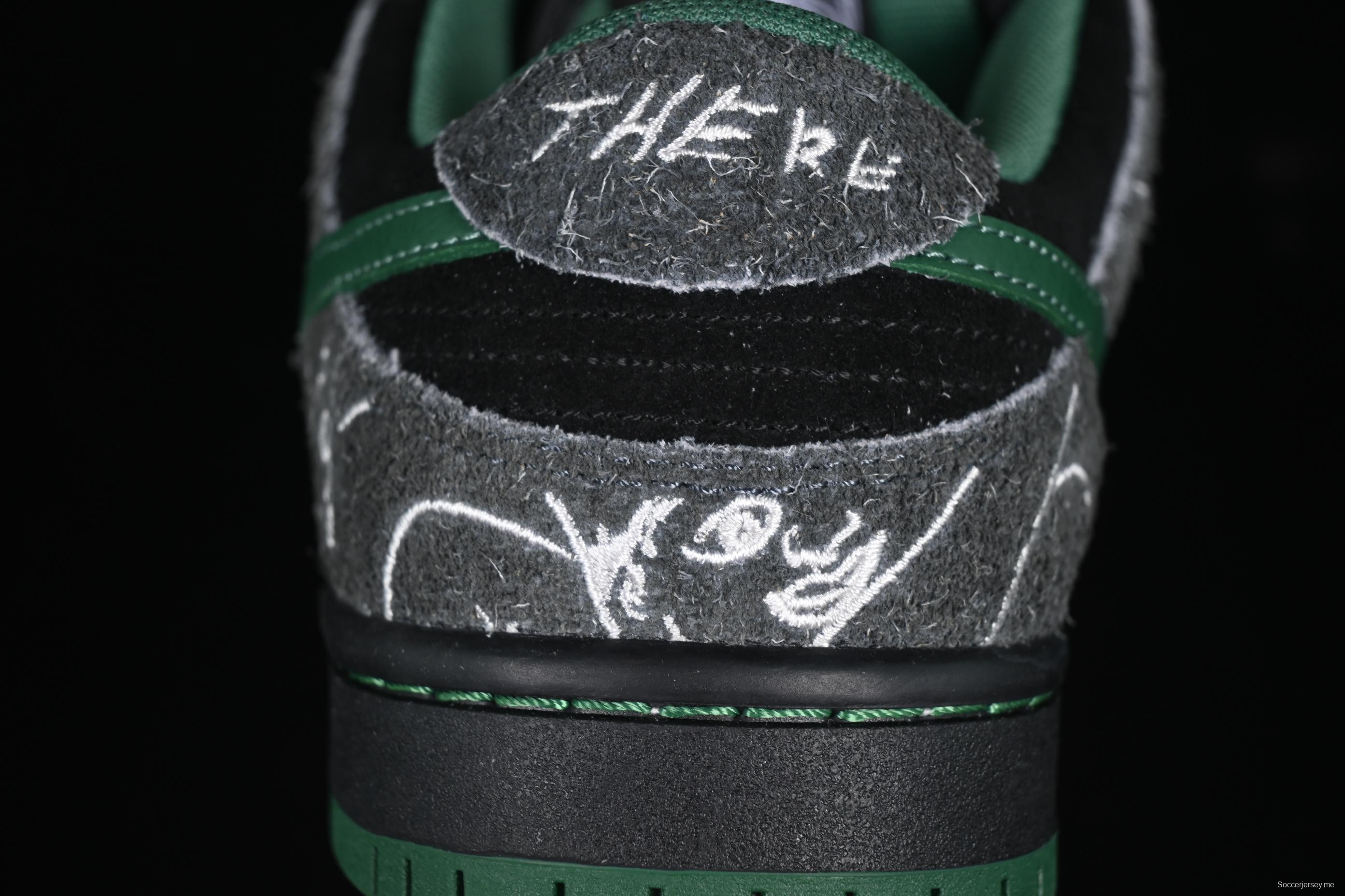 Nike There Skateboards x Nike SB Dunk Low Graffiti Art Style Collaboration SB Low-Top Casual Skate Shoes - HF7743-001