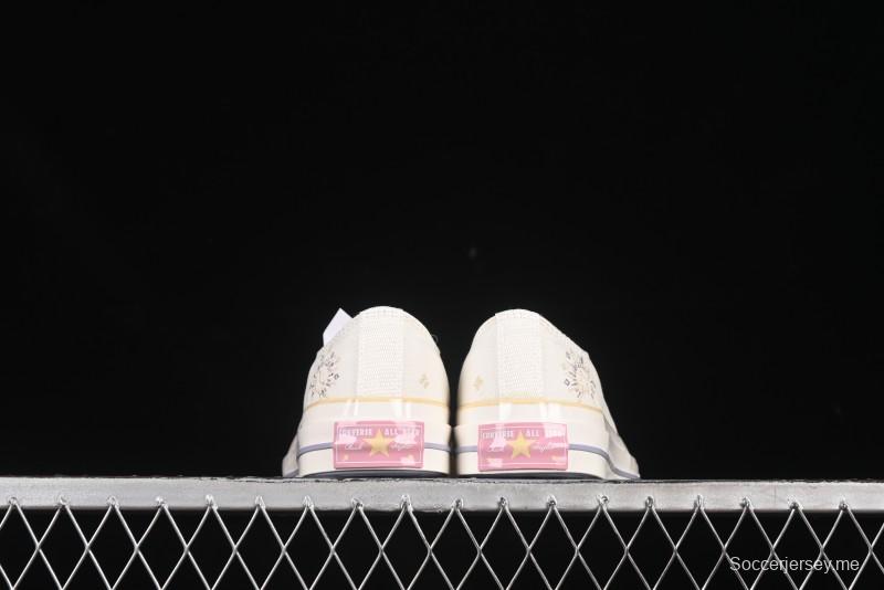 Converse Chuck 1970s Low Top Casual Sneakers with Moon Embroidery - A15750C