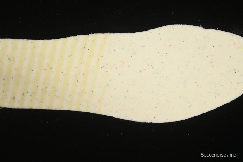 أديداس سامبا أو جي من أديداس سنيكرز كاجوال للنساء - JQ0014