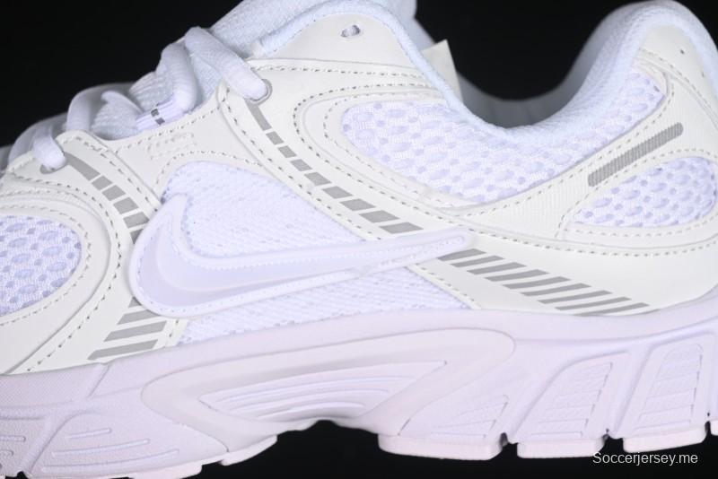 حذاء الجري الكلاسيكي الكلاسيكي من نايك V5 RNRR ميلينيوم ميلينيوم بنعل وسطي من الفوم - HJ5228-101