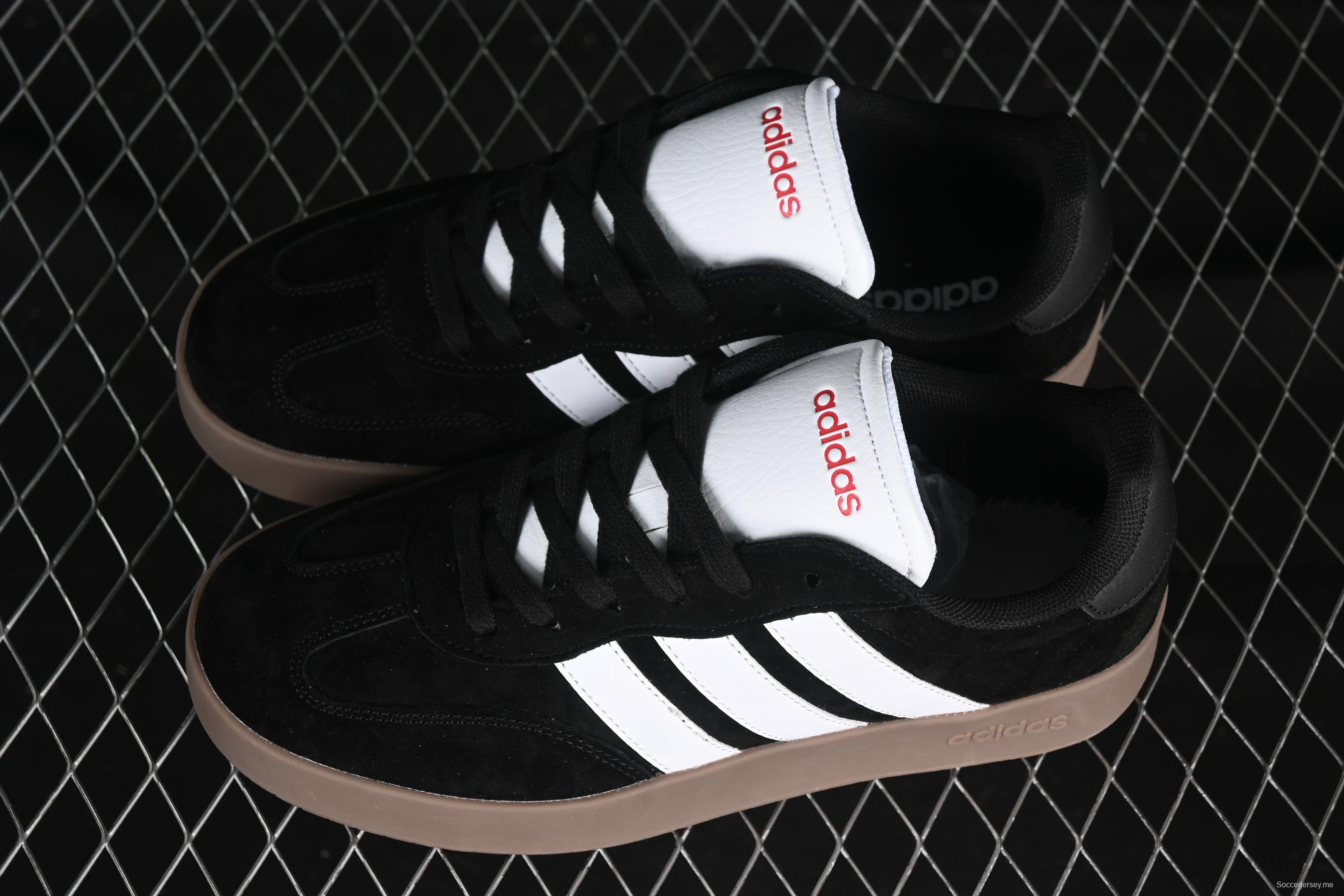 أديداس أديداس باريدا حذاء رياضي كاجوال مريح منخفض الكعب العالي - JQ4235