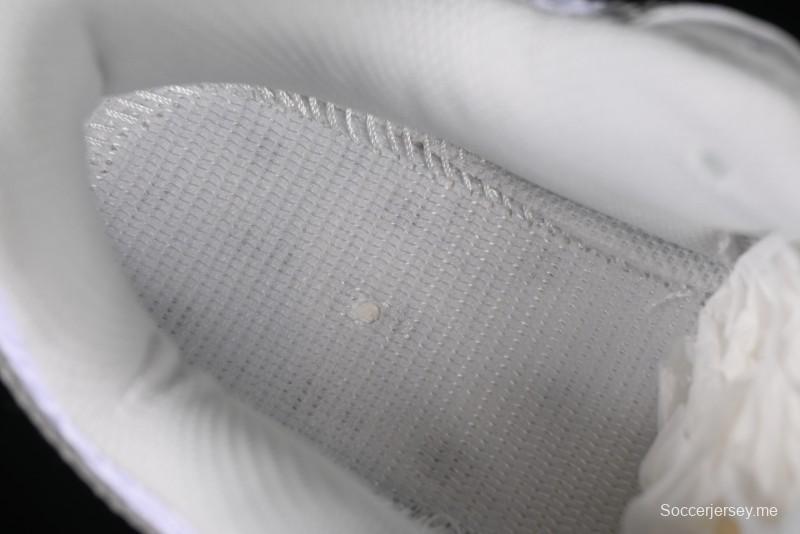 حذاء الجري الكلاسيكي الكلاسيكي من نايك V5 RNRR ميلينيوم ميلينيوم بنعل وسطي من الفوم - HJ5228-102