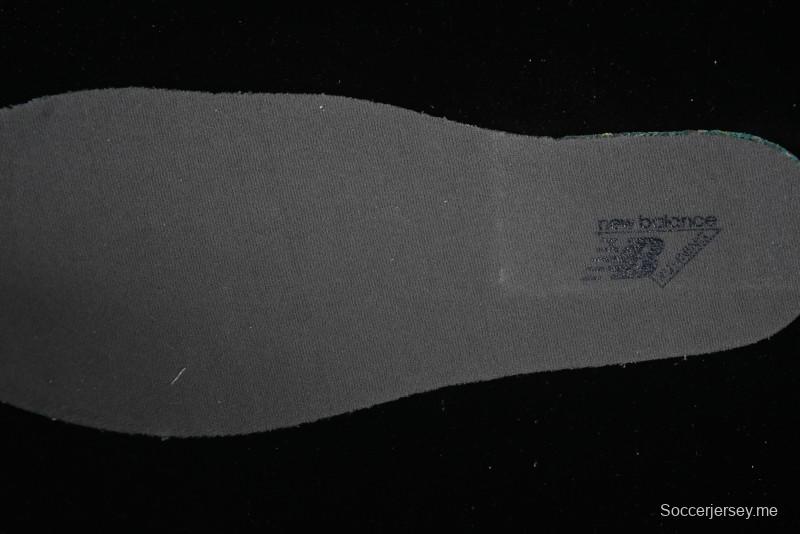 حذاء الجري نيو بالانس 9060 ريترو كاجوال مع توسيد أبزورب - U9060ECC