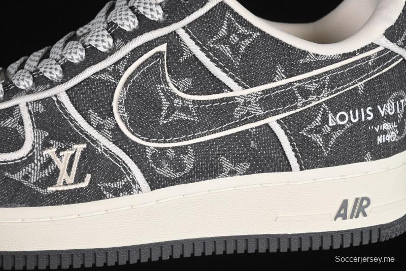 حذاء نايك اير فورس 1'07 منخفض LV Collaboration أسود كاجوال من الدنيم - SC9207-530