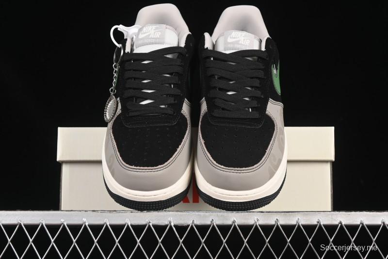 حذاء نايك اير فورس 1'07 منخفض من نايك اير فورس 1'07 كروم هارتس تعاون قلوب أسود أخضر سووش سنيكرز كاجوال - KK1988-074