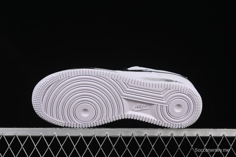 حذاء نايك اير فورس 1 '07 المنخفض الكاجوال من نايك باللونين الأبيض والأسود المتدرج مع وسادة هوائية كاملة الطول - ZH0316-078