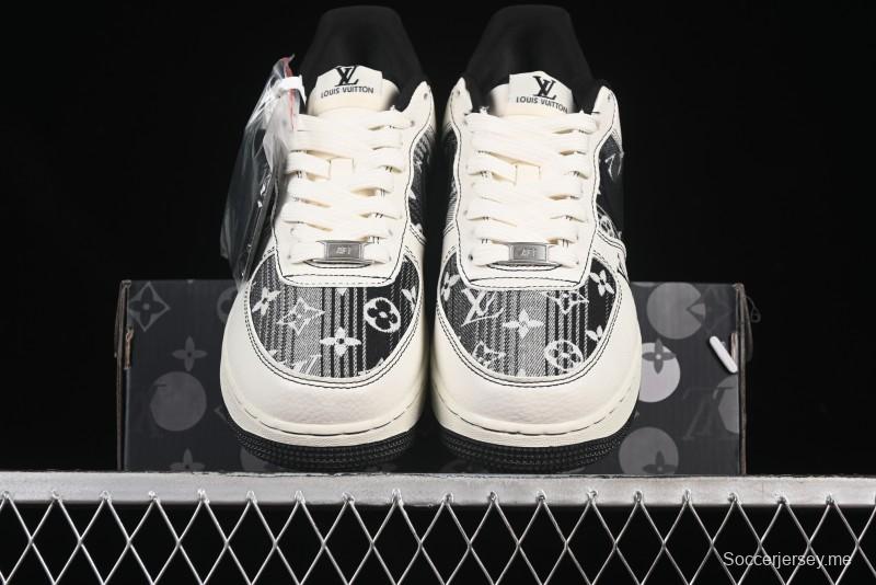 حذاء نايك اير فورس 1 '07 المنخفض من نايك اير فورس 1 '07 LV Collaboration باللون الكريمي أسود كاجوال - BZ6808-103