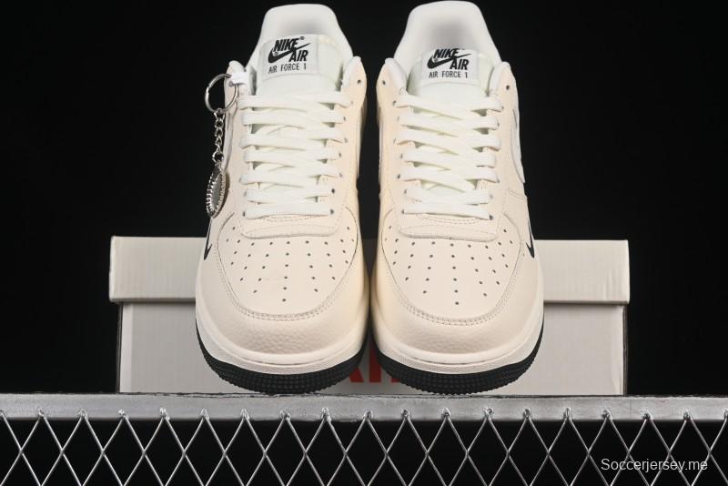 حذاء نايك اير فورس 1 '07 المنخفض من نايك جست دو إت كولابوريشن - DF0188-054