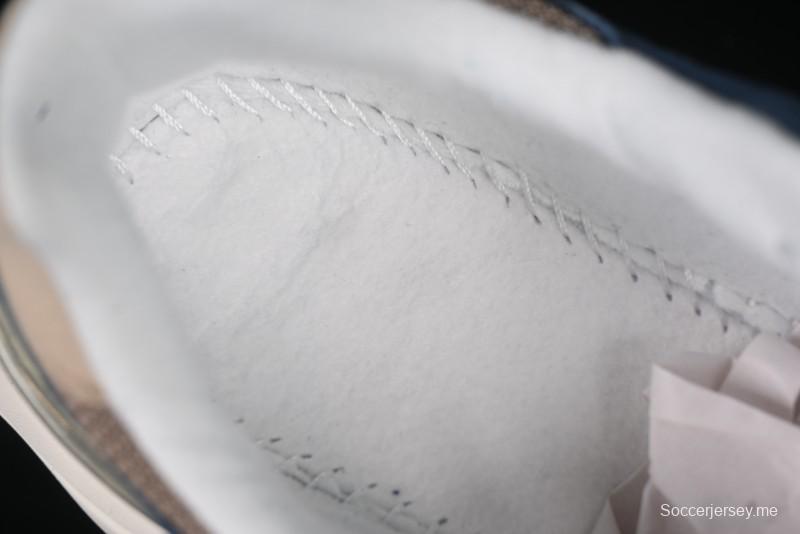 حذاء جري كاجوال من سلسلة NB9060 من نيو بالانس بتقنية التوسيد ABZORB - U9060LBB