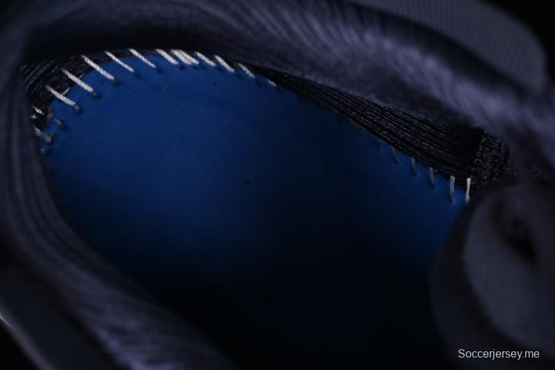 حذاء جل-نيمبوس 27 من اسيكس جل-نيمبوس 27 ريترو للرجال مع توسيد للرجال - 1011B956-500