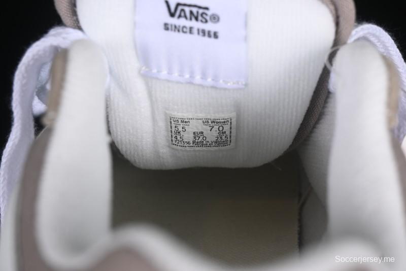 حذاء رياضي ريترو مكتنزة منخفض السقف من فانس كنو سكول - VN000D6ZH2B