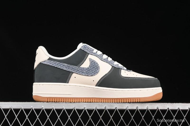 حذاء نايك اير فورس 1'07 المنخفض من نايك اير فورس 1'07 تعاون غوتشي بنقشة زهور ونعل مطاطي كاجوال - DF0188-058