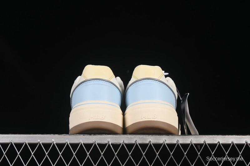 صنادل نيويورك يانكيز يانكيز ذات بطانة مكتنزة متوسطة من الدنيم بنقشة أحادية - 3ASXXCA12N50IVS