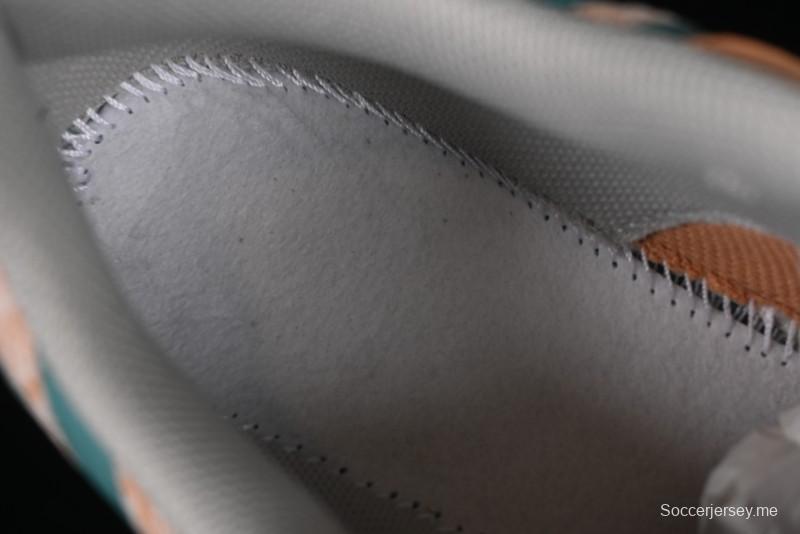 حذاء جري كاجوال من سلسلة 1906 من نيو بالانس 1906 ريترو بأسلوب أبي - U1906WFB